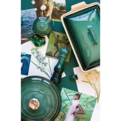 Le Creuset 1.25 Qt. Demi Kettle - Artichaut -Le Creuset Store 2a f5c83384 3341 47f3 b6b3 7b779f830d60