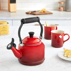 Le Creuset 1.25 Qt. Kettle & (2) 14 Oz. Mugs Demi Kettle & 2 Mug Set - Cerise -Le Creuset Store 6 8534a7f1 7a21 4a1e 9a70 c0d8a704d501