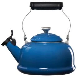 Le Creuset 1.7 Qt. Whistling Kettle - Marseille W/ SS Knob -Le Creuset Store 71UzPh7uxtL. AC SL1500