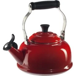 Le Creuset Classic 1.7-Quart Whistling Kettle - Cerise