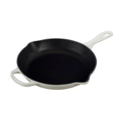 Le Creuset 10 1/4" (1 3/4 Qt.) Signature Cast Iron Handle Skillet - White