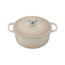 Le Creuset 5 1/2 Qt. Signature Round Dutch Oven W/Stainless Steel Knob - Meringue- Personalized Engraving Available