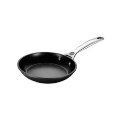 Le Creuset 8" Fry Pan - Toughened Nonstick PRO